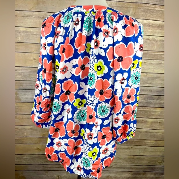 Crown & Ivy Floral Peasant Blouse Blue Coral Long Sleeve Top size M Medium - Picture 3 of 6